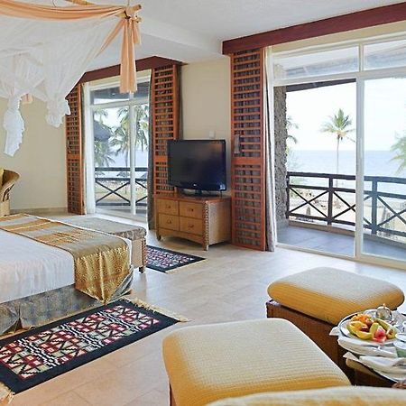 Ledger Plaza Bahari Beach Дар-эс-Саламе Экстерьер фото